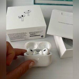 Air pods pro (2nd generation)